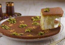 Knafeh – Traditional Middle Eastern Cheese Dessert