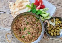 Ful Medames – Traditional Middle Eastern Fava Bean Breakfast